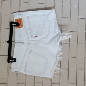 Distressed Highrise Cutoff Levi Jean Shorts